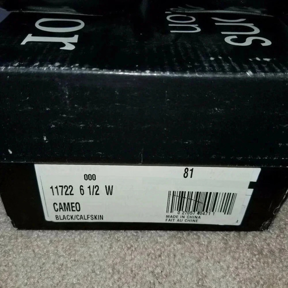 P.W. Minor CAMEO Black Leather Lace Shoe - Picture 3 of 8